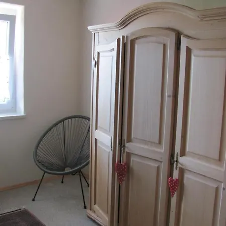 #2 Ruhiges Gemuetliches Ferienzimmer Mit 2 Einzelbetten Gemeinschaftsbad W-Lan Airport Nah Late Night Check In Haus Nr 9,5 Trunkelsberg Exterior foto